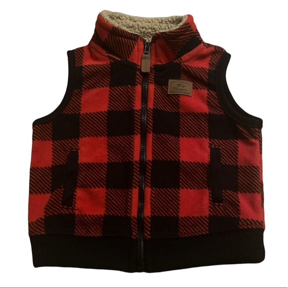 🔵3/$12 cute red and black Buffalo check plaid vest - Picture 1 of 2
